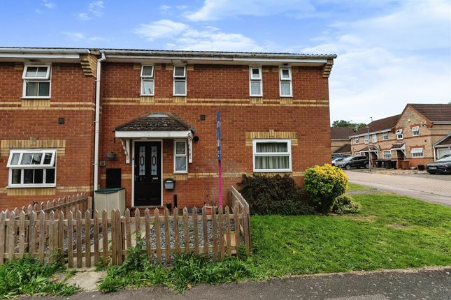 Thumbnail End terrace house for sale in Drakes Way, Hatfield