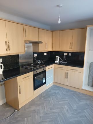 Detached house to rent in Falcon Way, Sheffield