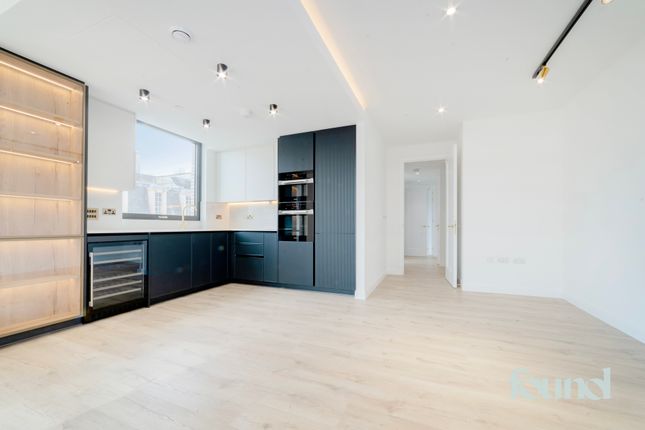 Flat to rent in 250 City Road, Old Street