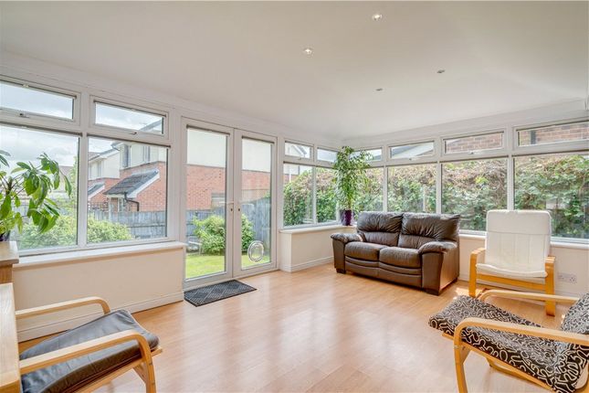 48, Heather Way, Harrogate photo 3
