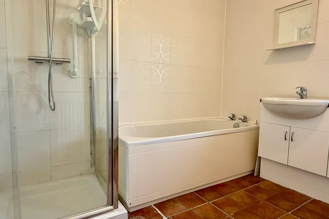 1, Graham Avenue, Pontefract photo 5