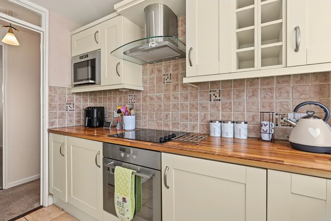 35 Wallace Street, Grangemouth photo 5