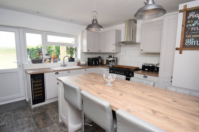 19, Hillside Road, Whitstable photo 3