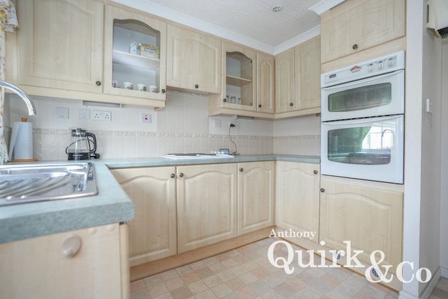 Mobile/park home for sale in Creek Road, Canvey Island
