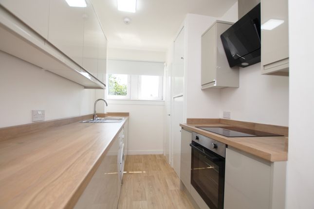 Riddrie Knowes, Riddrie, Glasgow, G33 2QF, Glasgow photo 4