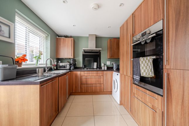 49, Bradley Drive, Grantham photo 3