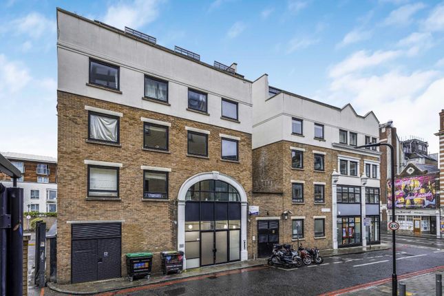 Flat for sale in Basing Place, Shoreditch