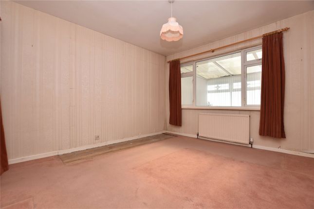 2, Highfield Gardens, Morley photo 5