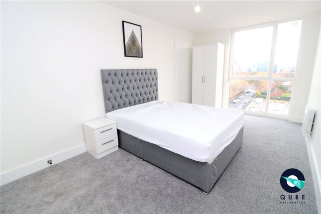 Thumbnail Flat to rent in Adelphi Wharf 3, 7 Adelphi Street, Salford, Greater Manchester