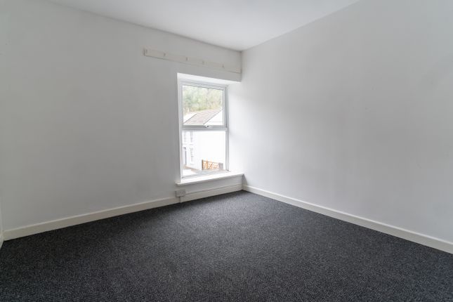 End terrace house to rent in Hendre-Wen Road, Blaencwm, Treorchy