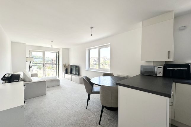 38, Flint Rise, Ebbsfleet Valley photo 2
