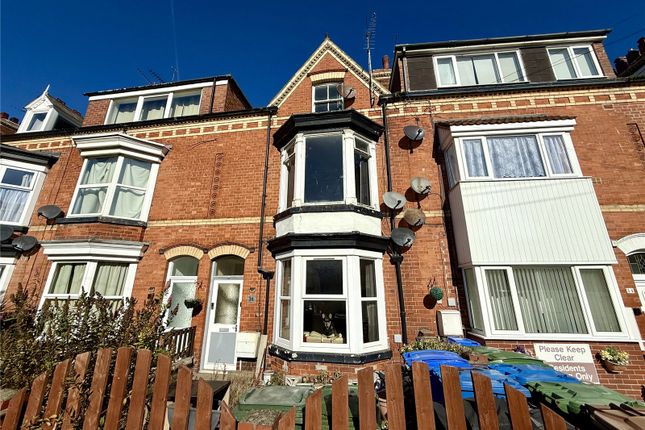 36, Horsforth Avenue, East Riding of Yorkshire photo 3