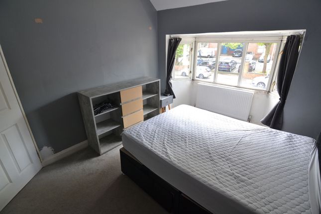 40 Marston Road, Wolverhampton photo 5
