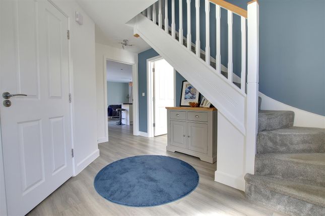 7, Godley Green, Godmanchester photo 3