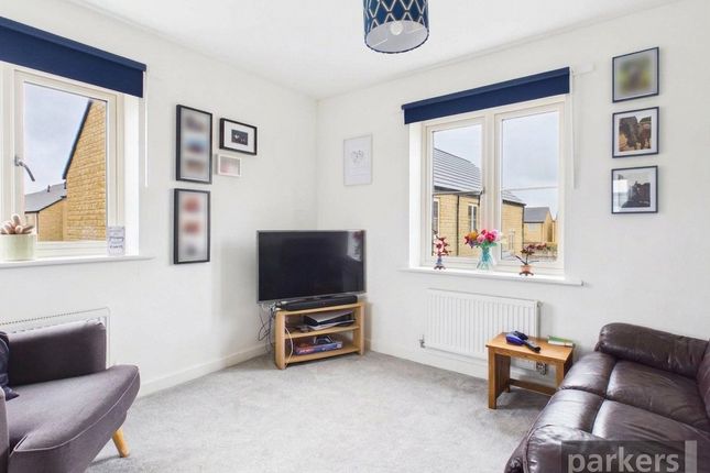 31, Mary Ellis Way, Oxfordshire photo 4