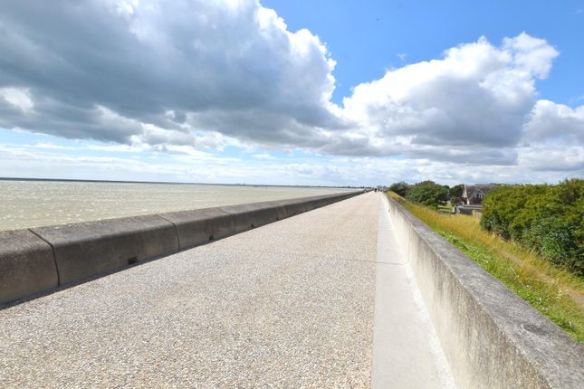 10, Hind Close, Romney Marsh photo 2