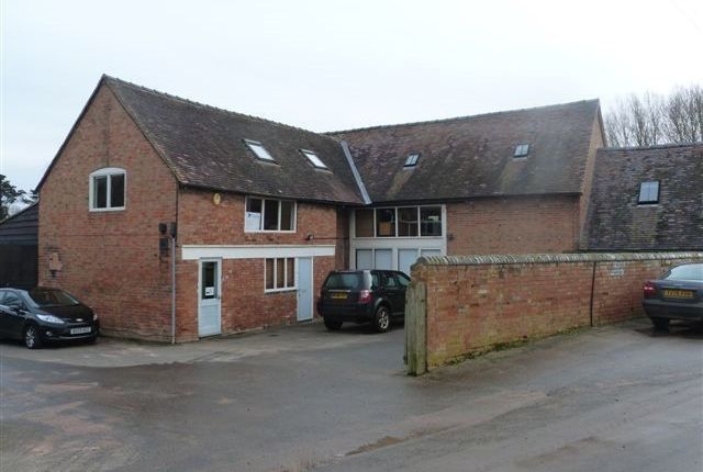 Office to let in Suite 3, Atherstone Barns, Atherstone On Stour, Stratford-Upon-Avon