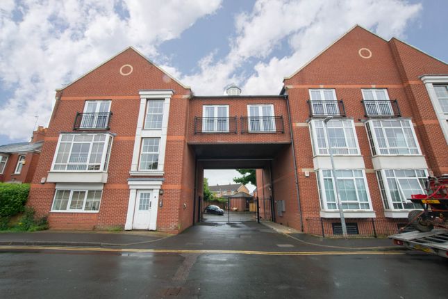 Thumbnail Flat to rent in Mill Lane, Beverley