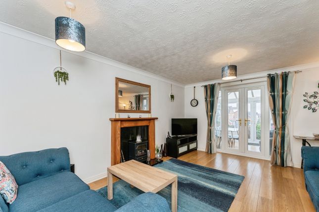 74, Forest Walk, Flintshire photo 3