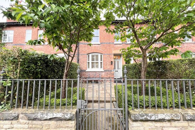 Thumbnail Property to rent in Moss Lane, Alderley Edge