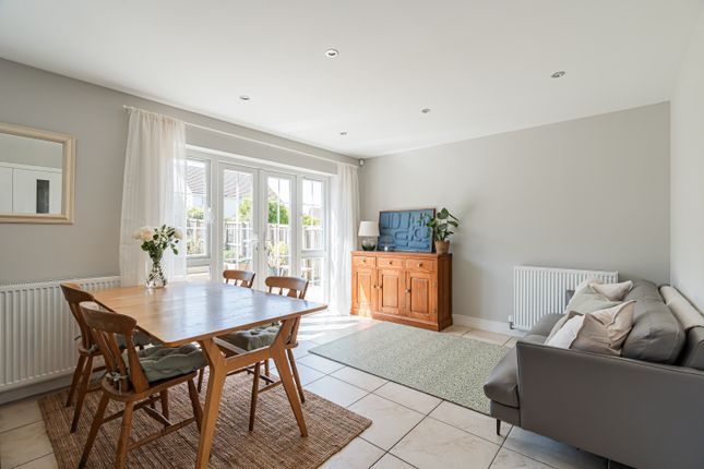 12, North Platt Crescent, Ratho photo 4