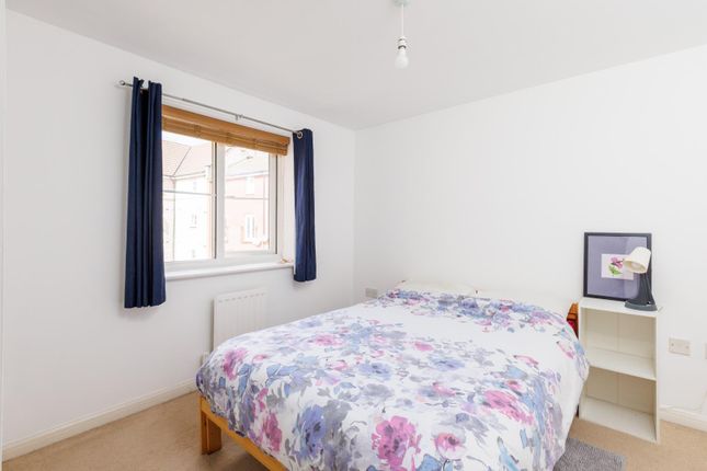 30, Mallard Close, Bristol photo 4