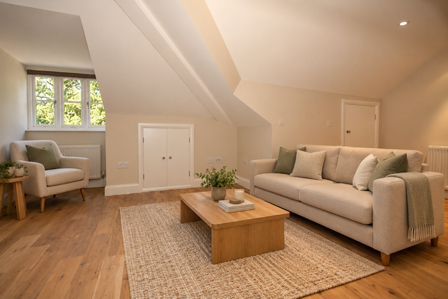 Claremont Court, Woking photo 2