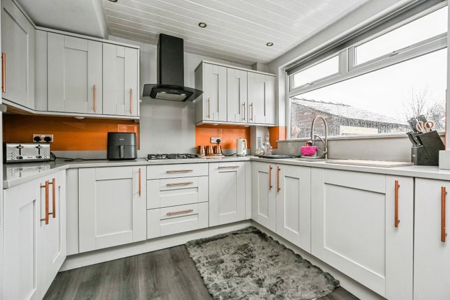 8, Desford Road, Merseyside photo 2