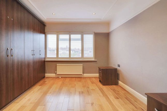 Streatfield Road, Harrow photo 3
