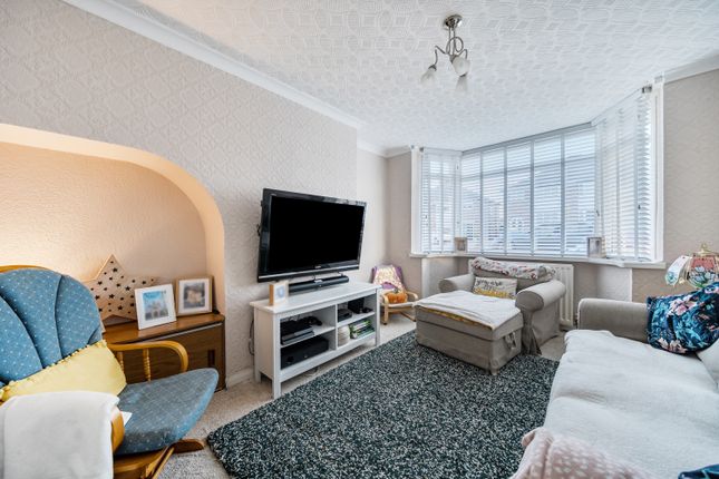 42, CORINNE CROFT, BIRMINGHAM photo 3