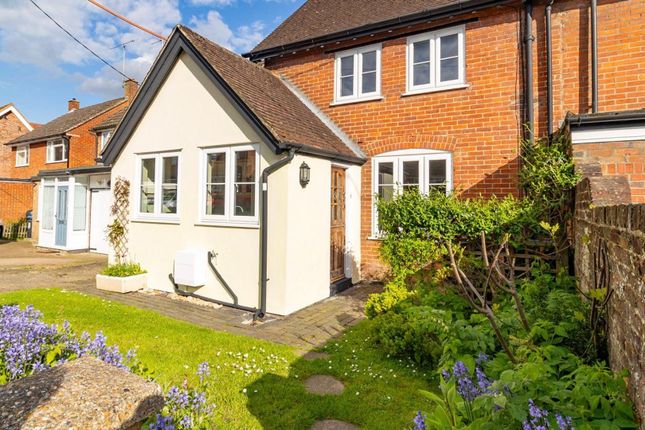Thumbnail Semi-detached house for sale in Goldfield Road, Tring
