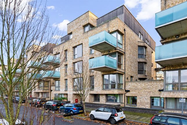 Daniels_Lucerne Apartments, 91 Hilltop Ave_017.Jpg