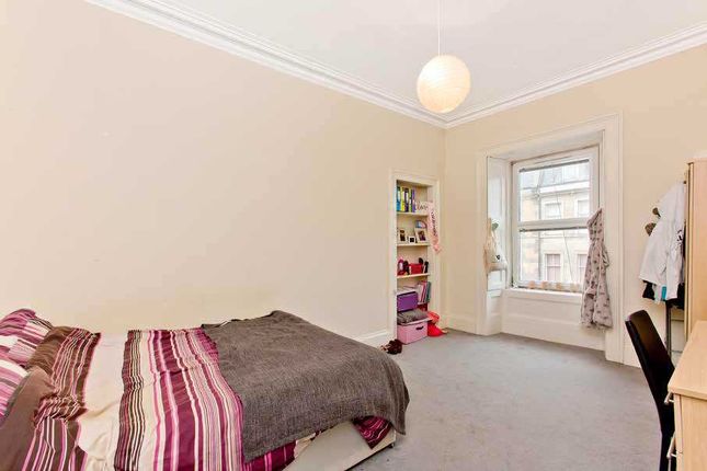 9/6, Great Junction Street, Edinburgh photo 4