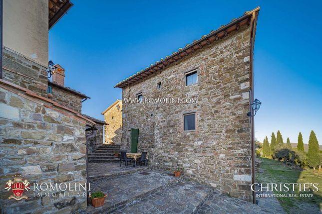 Country house for sale in Greve In Chianti, Tuscany, Italy