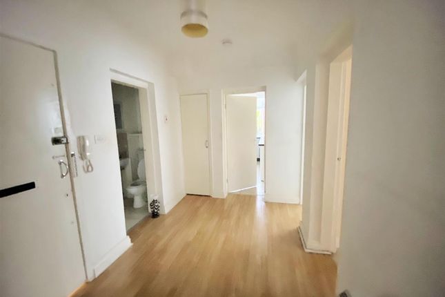 Flat for sale in Molyneux Court, Broadgreen, Liverpool