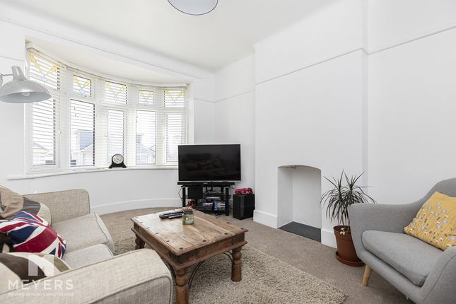 10, Minterne Road, Bournemouth photo 2