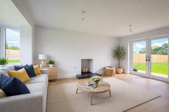 Plot 22, Morda photo 4