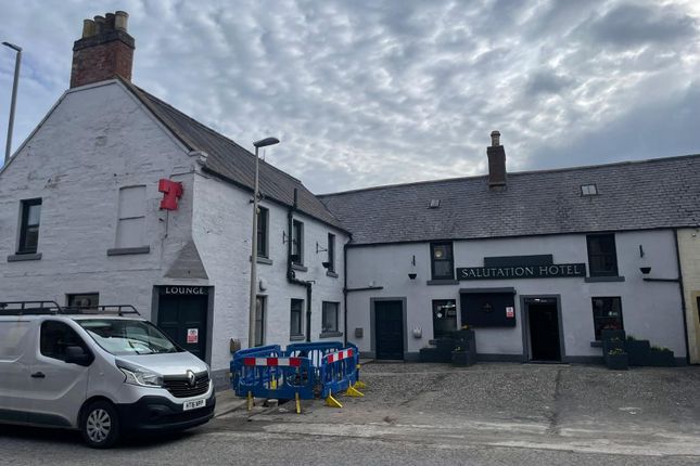 Salutation Hotel,  16 - 22 King Street, Montrose photo 2