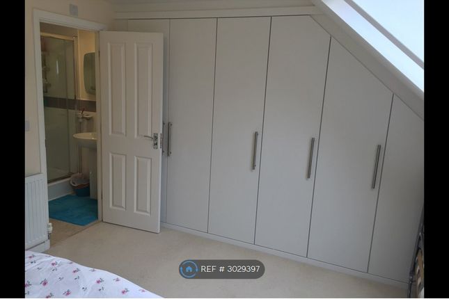 Kendrick Grove, Hall Green, Birmingham photo 2