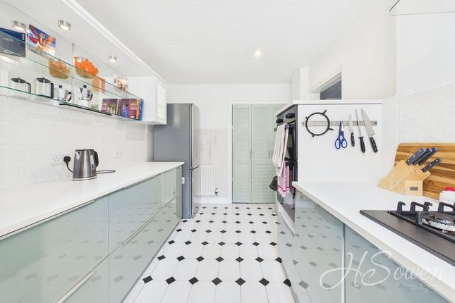 NEW Greville Cottage, Middle Lincombe Road, Torquay photo 3