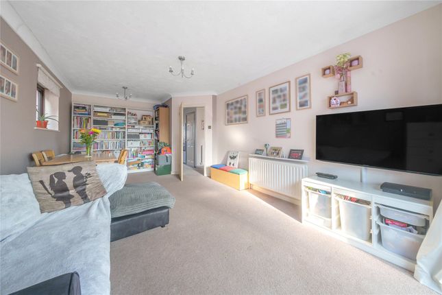 MTVH SO*, 5, Willow Mews, Godalming photo 2