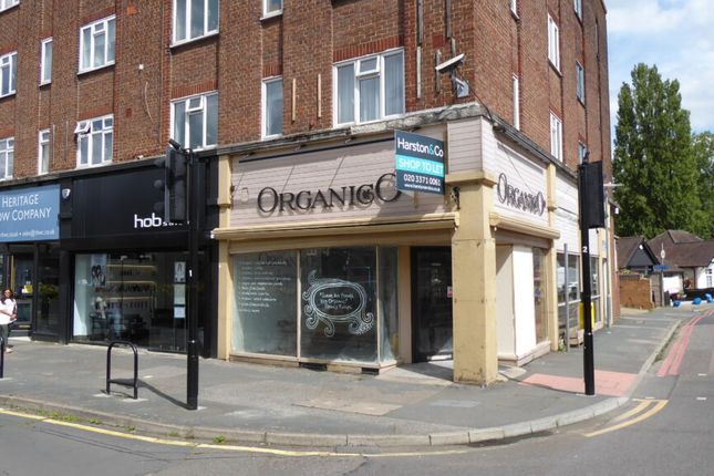 Retail premises to let in 261 High Road, Loughton