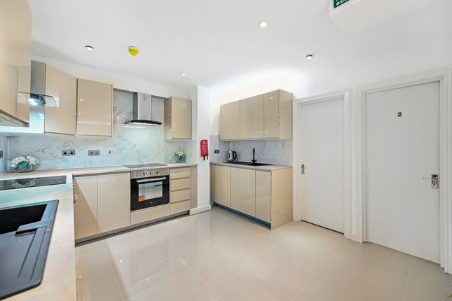 99 Cambridge Road, Kingston upon Thames photo 5