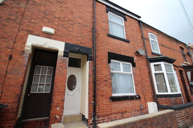 Thumbnail Property to rent in Harris Street, Hartshill, Stoke-On-Trent