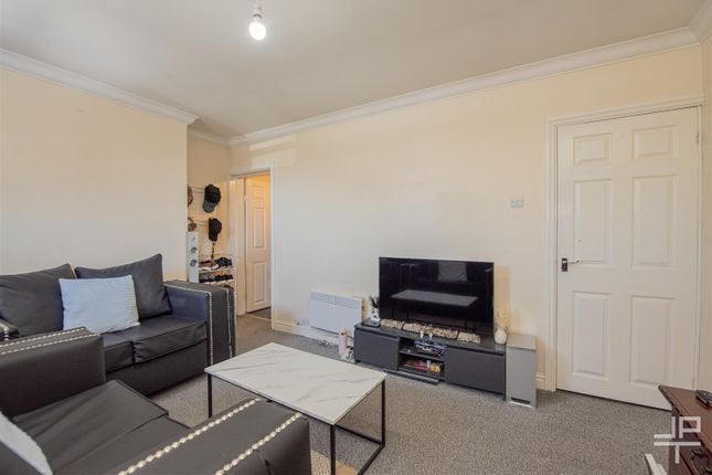 101A, Atherton Road, Wigan photo 2