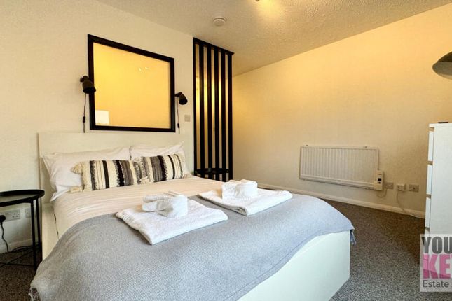 13, Eastcliffe Heights, Folkestone photo 3