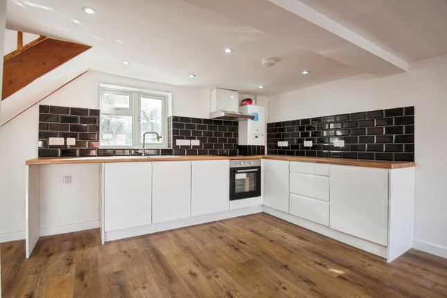 Ickwell Road, Biggleswade photo 4