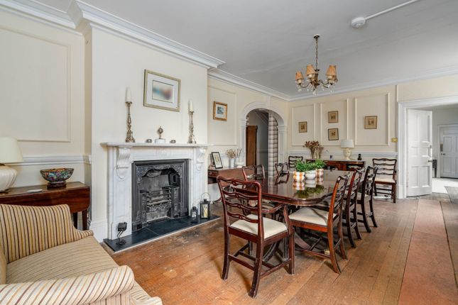 Lower Harbury Hall, Leamington Spa photo 5