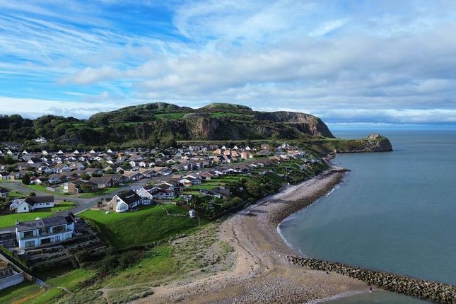 Penrhyn Beach East, Penrhyn Bay photo 2