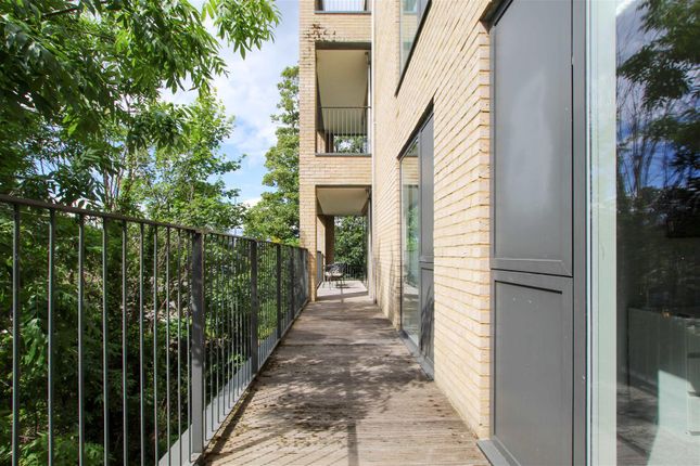 6, Seekings Close, Trumpington photo 4